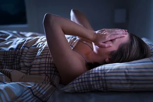 Co oznacza sen o byłym chłopaku? Zrozum swoje emocje i tęsknoty